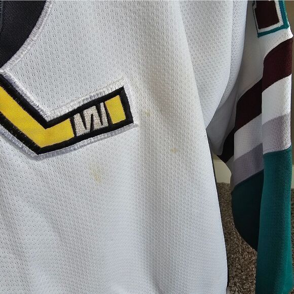 Anaheim Mighty Ducks Hockey Jersey Signed Sz XL - Picture 12 of 13